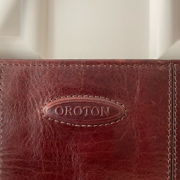 Oroton Brown Cowhide Satchel/Hobo Bag - Picture 2 of 12